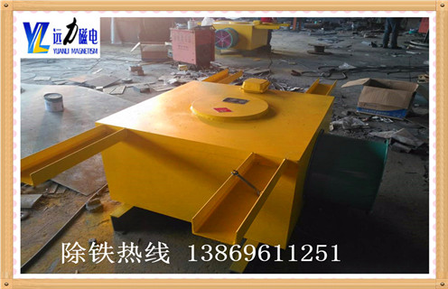 電磁除鐵器廠家應(yīng)用全過程中,人們應(yīng)當(dāng)留意什么? 電磁除鐵器廠家應(yīng)用全過程中,人們應(yīng)當(dāng)留意什么?