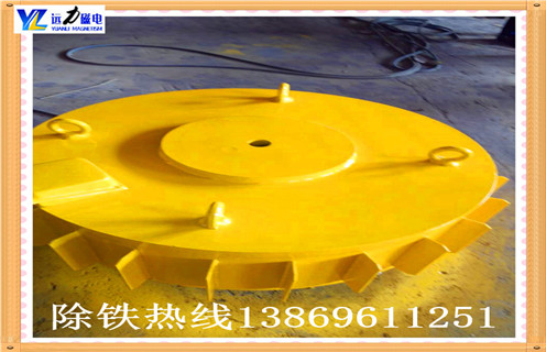 濰坊臨朐電磁除鐵器皮帶跑偏示意圖 濰坊臨朐電磁除鐵器皮帶跑偏示意圖