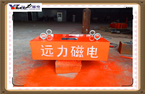 山東懸掛式永磁除鐵器生產(chǎn) 山東懸掛式永磁除鐵器生產(chǎn)