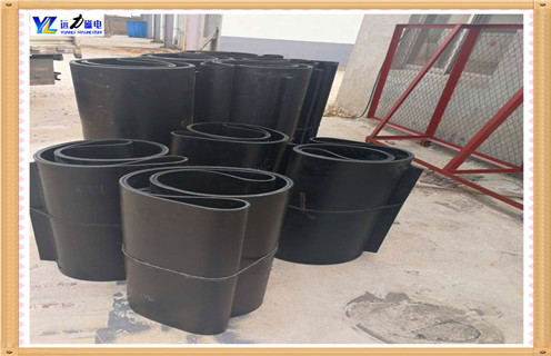 除鐵器皮帶，甘肅除鐵器皮帶卸鐵刮板的作用調(diào)整方法_甘肅除鐵器皮帶卸鐵刮板的作用跑偏原因及如何調(diào)_刮板價格