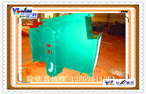 管道式強(qiáng)磁除鐵器，定做永磁管道式粉料抽屜式強(qiáng)磁除鐵器_內(nèi)部構(gòu)造結(jié)構(gòu)圖_定做永磁管道式粉料抽屜式強(qiáng)磁除鐵器工作原理_安裝示意圖 