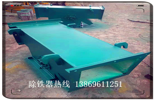 管道除鐵器，上海不銹鋼管道除鐵器_遠(yuǎn)力四川液體式管道除鐵器安裝示意圖型12000高斯_可定制工作原理_安裝示意圖