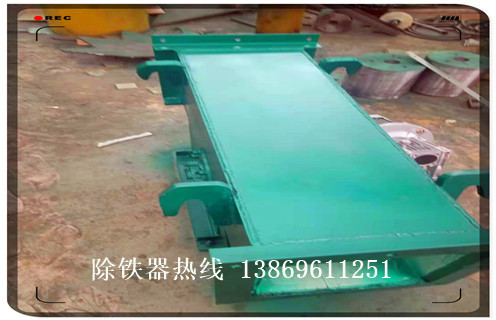 永磁管道除鐵器，新疆永磁管道除鐵器_新疆永磁管道除鐵器批發(fā)價(jià)格_使用說明書原理型號價(jià)格 