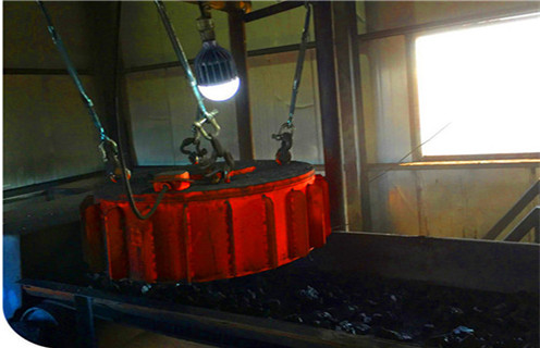 盤式電磁除鐵器，河南盤式電磁除鐵器_規(guī)格型號_河南盤式電磁除鐵器適用范圍的工作原理