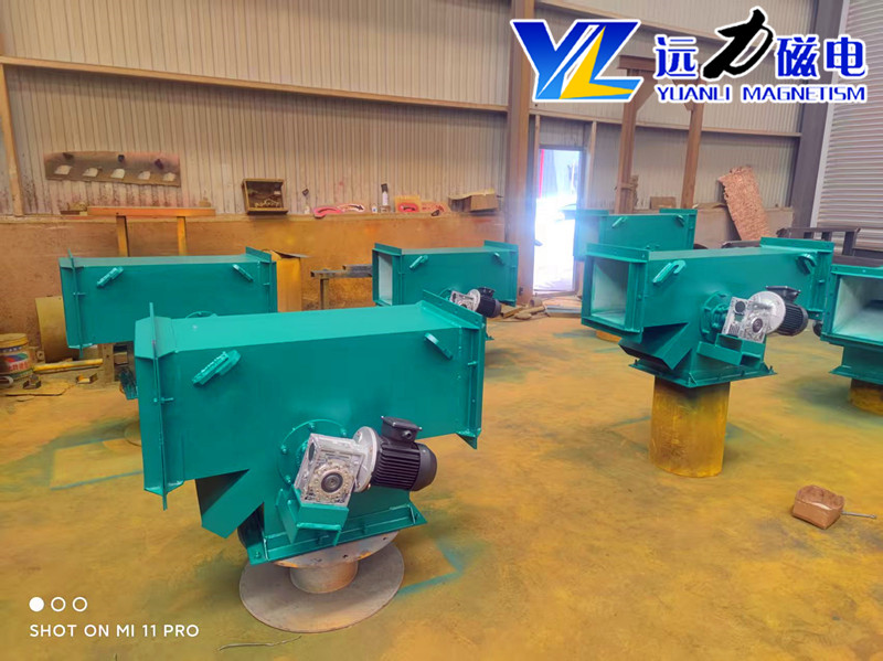 工業(yè)高溫型水泥皮帶永磁除鐵器怎么選專業(yè)源頭廠家選遠力磁電靠譜