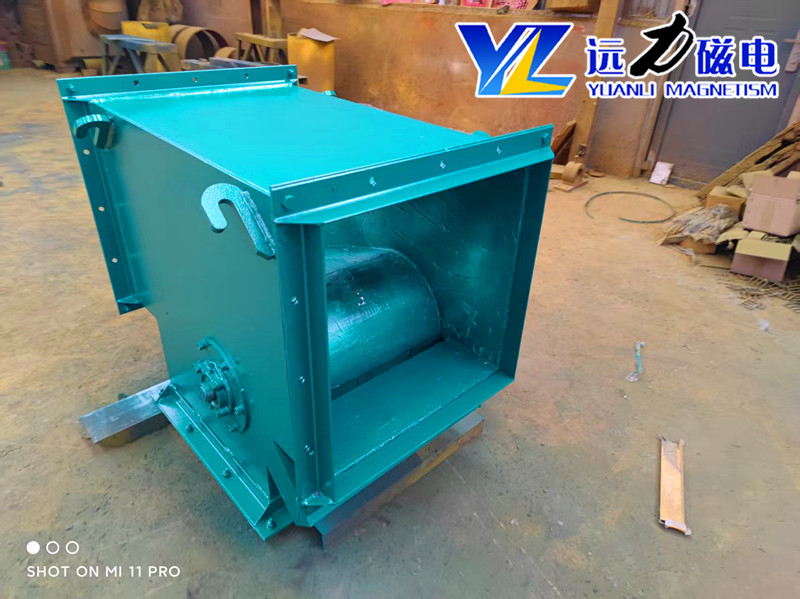 工業(yè)高溫型水泥皮帶永磁除鐵器怎么選專業(yè)源頭廠家選遠力磁電靠譜